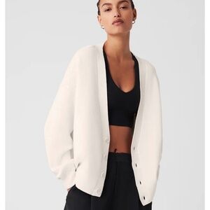 Alo yoga scholar cardigan in ivory